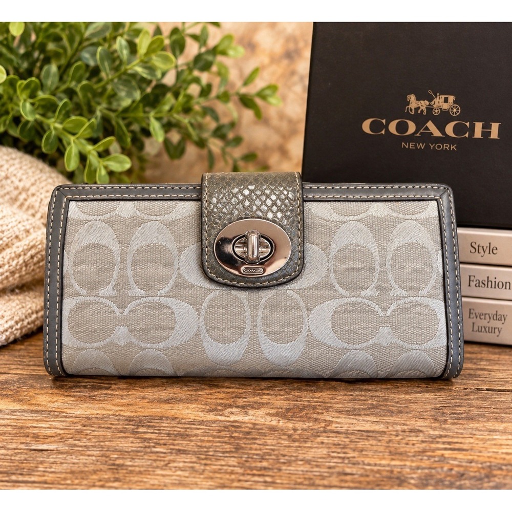 Coach Signature C Jacquard Turnlock Long Wallet Gray Silver Leather